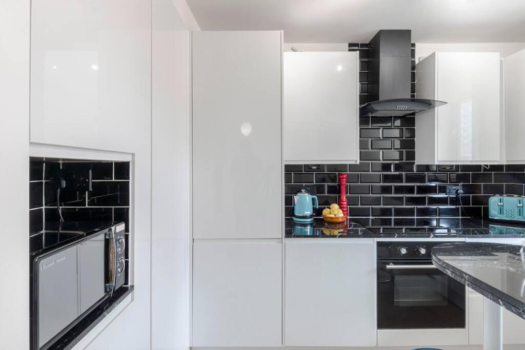 The Clarence, Central London Apartment W/ Wifi Londres Exterior foto